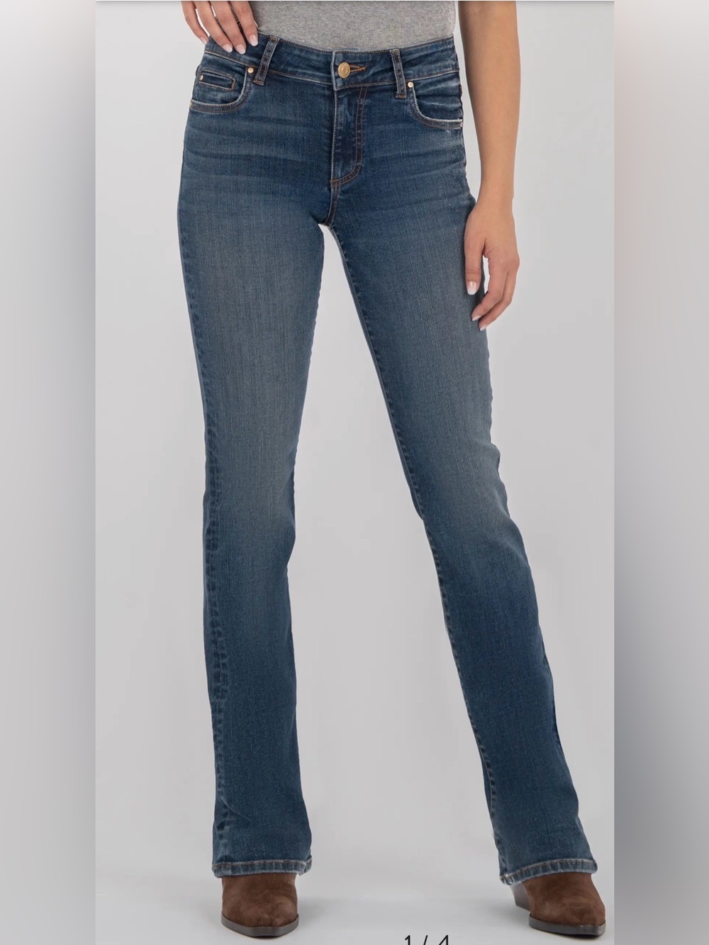 Natalie Bootcut Jeans
KUT from the Kloth size 2 Nordstrom